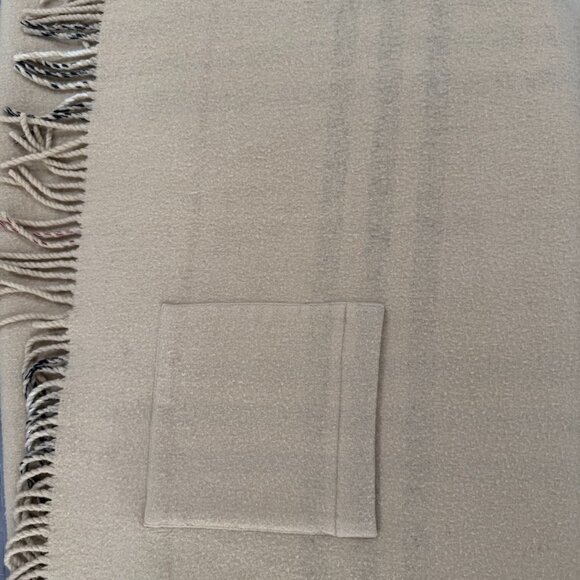 Burberry Wool & Cashmere Cape - Picture 3 of 6